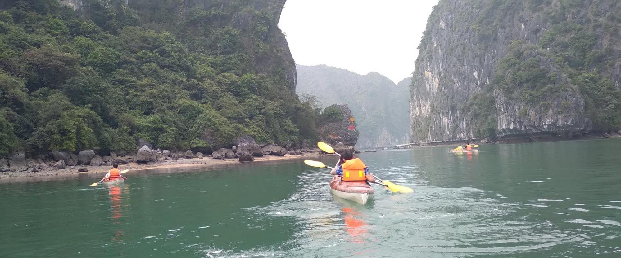 Cat Ba Victory Hostel Dong Khe Sau Exteriör bild