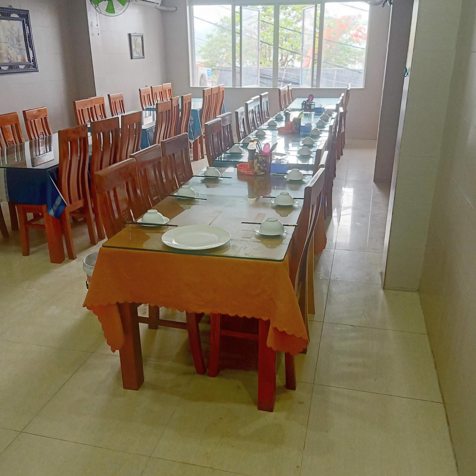 Cat Ba Victory Hostel Dong Khe Sau Exteriör bild